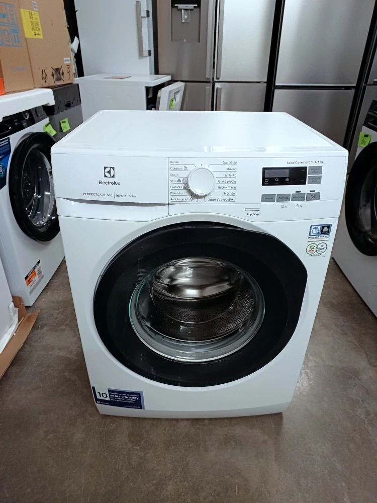 Pračka Electrolux 8 kg 1200 ot./min. ZÁRUKA