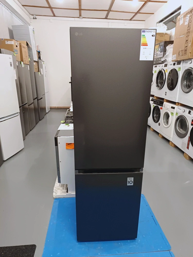 Lednice LG 186 cm, NoFrost ZÁRUKA GBV3100AEP
