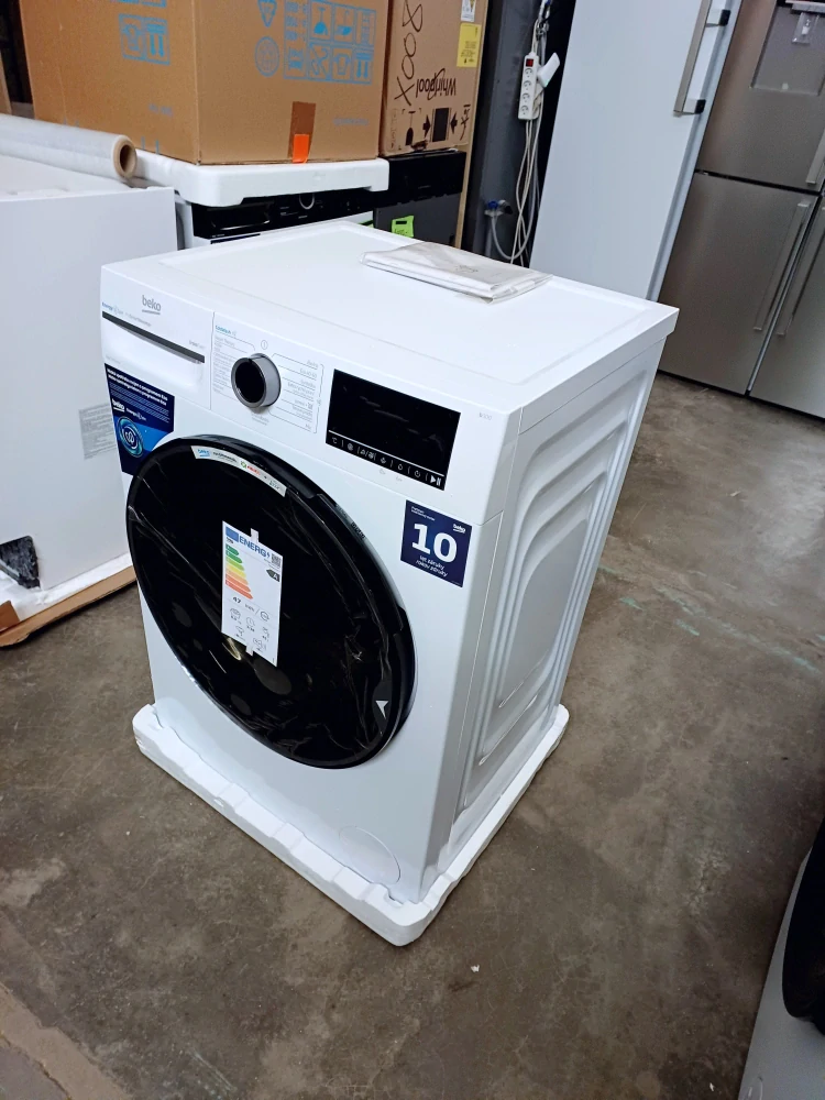 Pračka BEKO 8 kg, 1200 ot. ZÁRUKA  BM3WFU4821WC