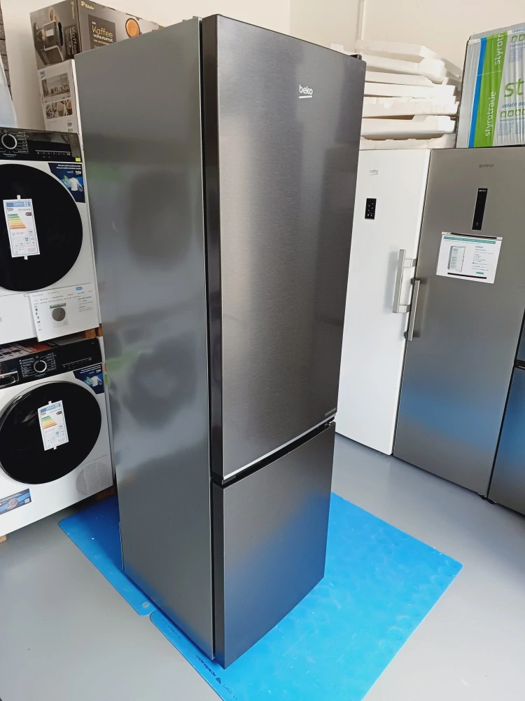 Lednice Beko 203 cm, NeoFrost, ZÁRUKA B7RCNA407HXBR1 Běžné ceny ..... 15 - 18.000 Kč