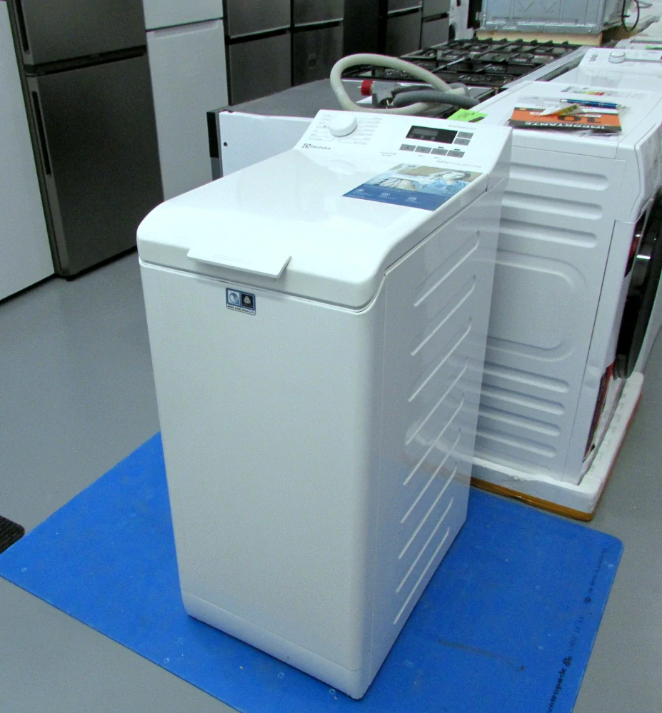 Pračka Electrolux A+++ 6 kg, 1200 ot. ZÁRUKA