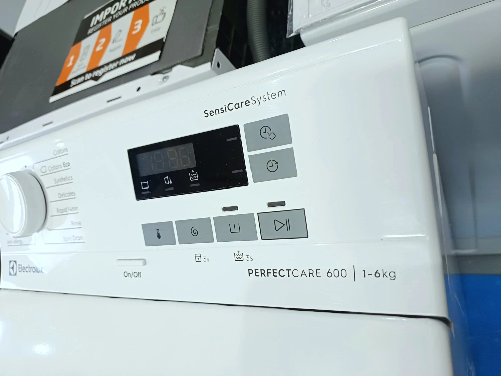 Pračka ELECTROLUX 6 kg, 1200 ot., ZÁRUKA