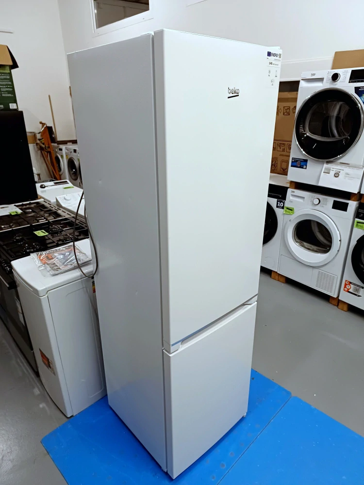 Lednice BEKO NoFrost 180 cm, ZÁRUKA