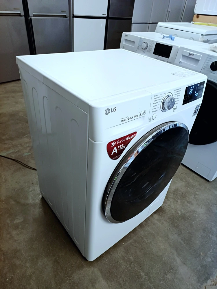 Pračka LG A+++ 7 kg 1400 ot./min. ZÁRUKA