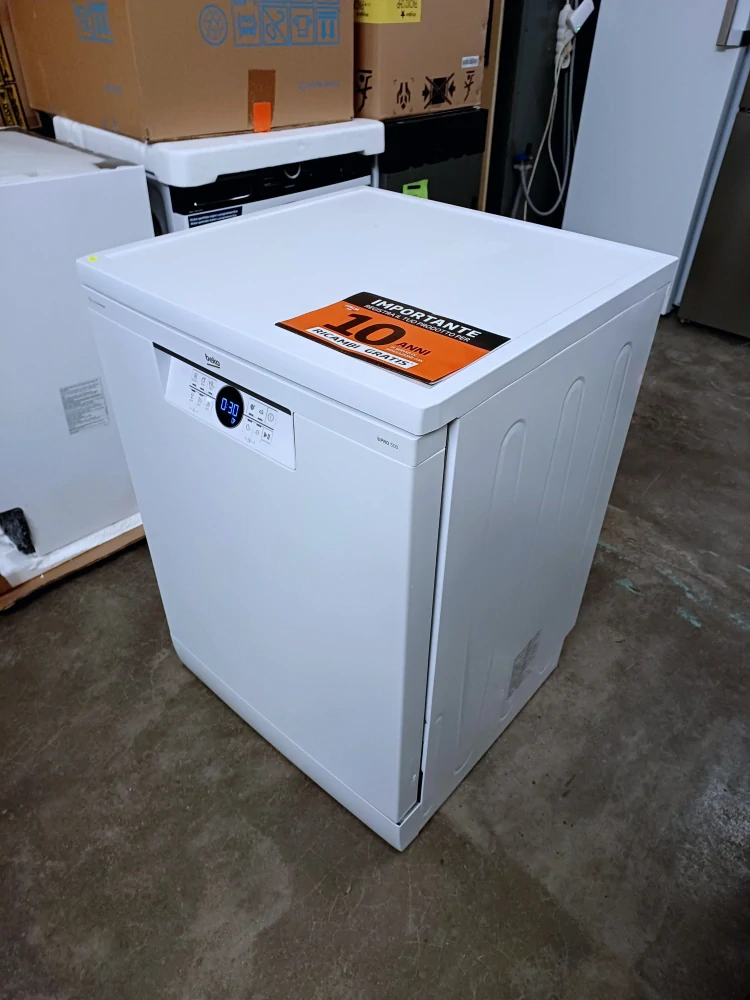 Myčka BEKO šířka 60 cm, ZÁRUKA BDFN26640WC
