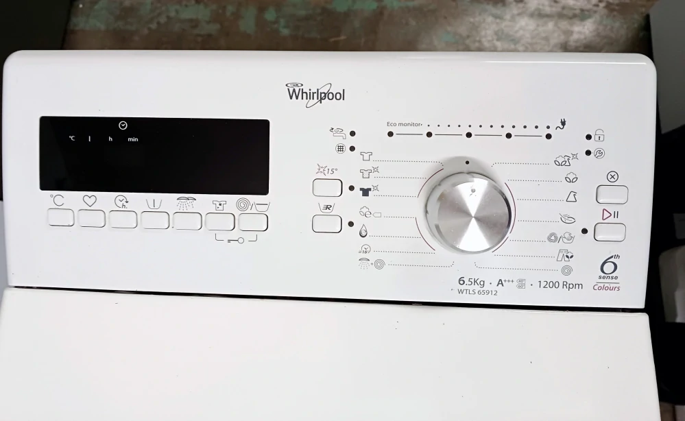 Pračka WHIRLPOOL A+++ 6 kg, 1200 ot. ZÁRUKA
