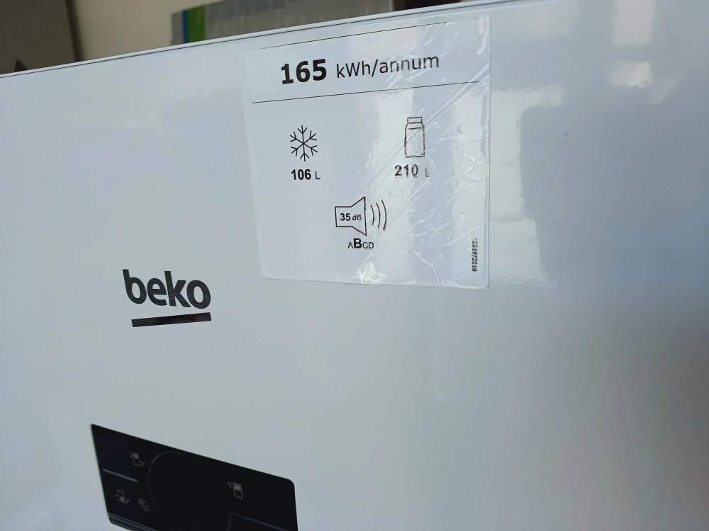 Lednice Beko 186 cm, NoFrost, ZÁRUKA B5RCNA366HW