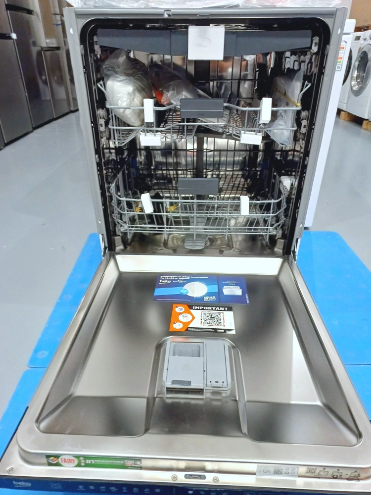 Vestavná myčka Beko, šířka 60 cm, ZÁRUKA