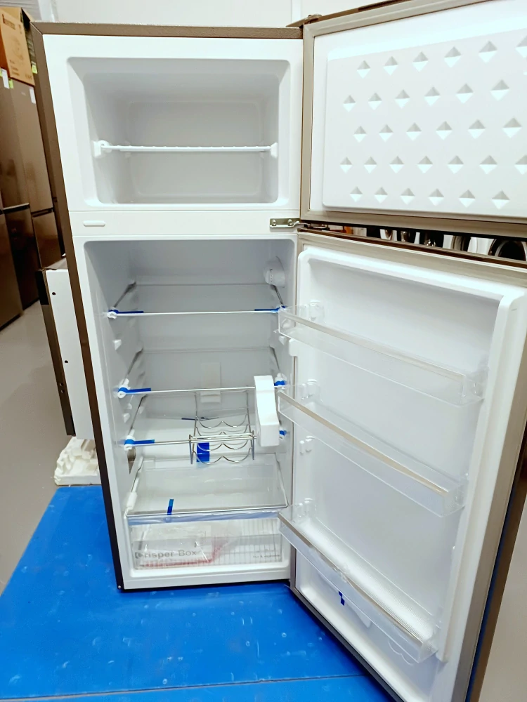 Nová lednice SIGURO 143 cm, ZÁRUKA