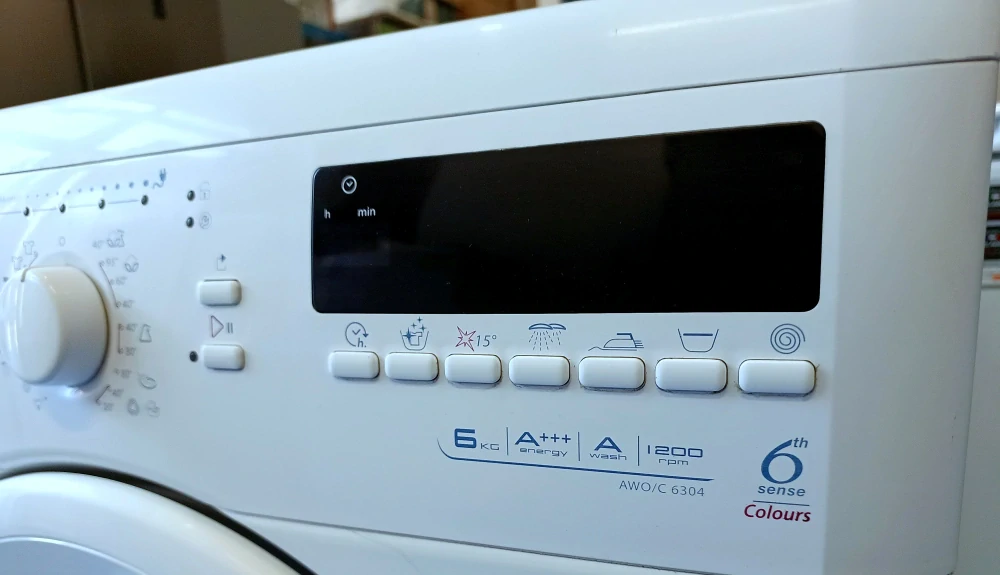 Pračka WHIRLPOOL A+++ 6 kg 1200 ot. ZÁRUKA