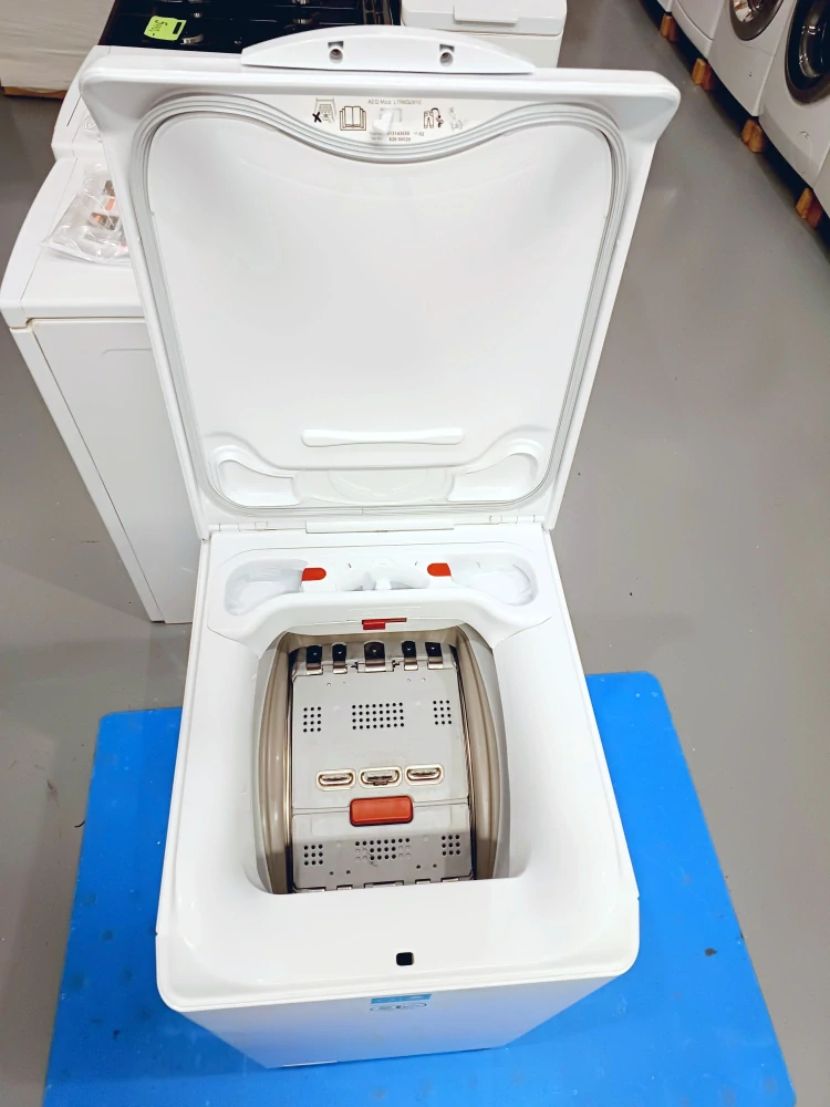 Pračka AEG 6 kg 1200 ot. ZÁRUKA