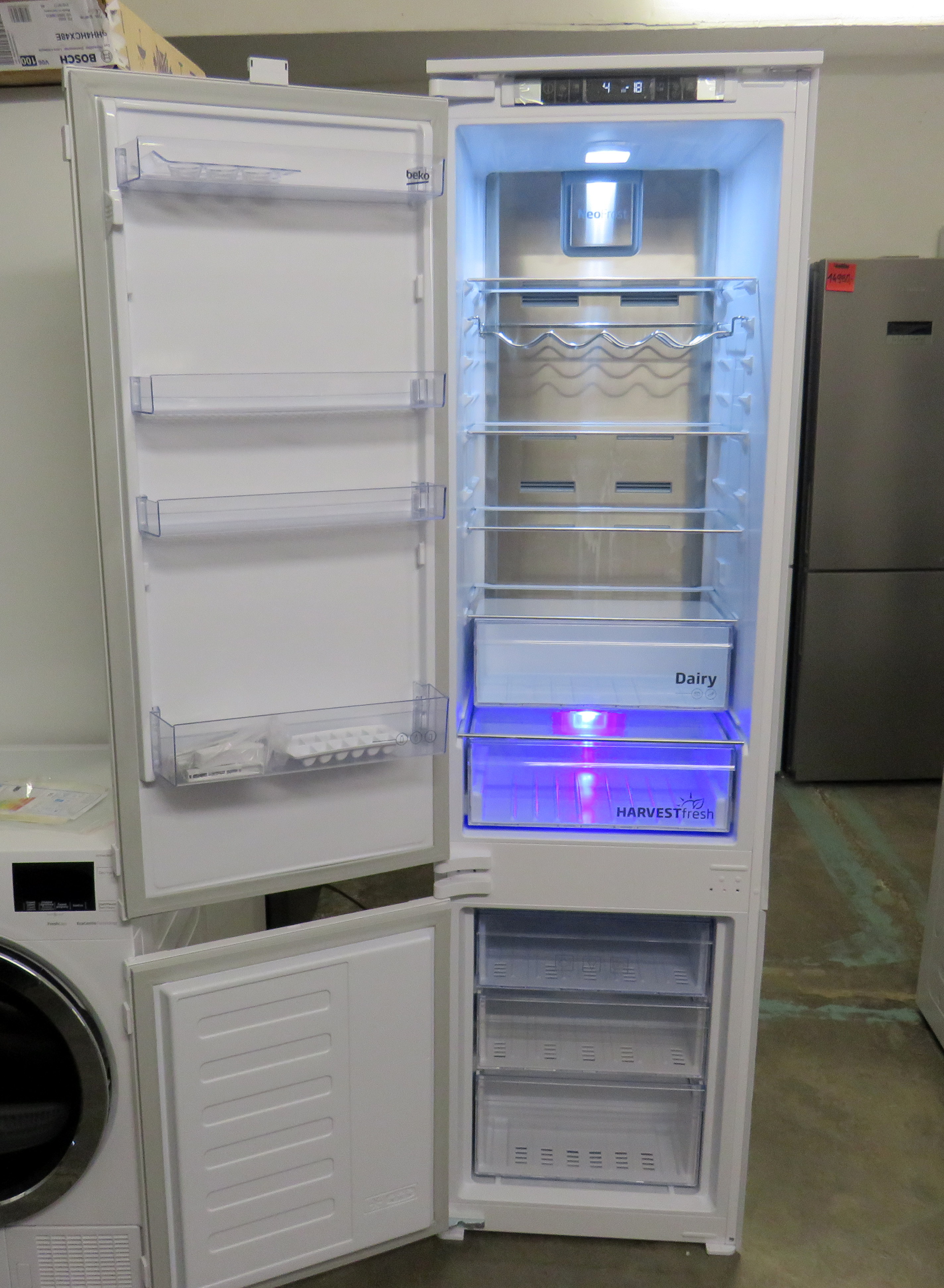 Vestavná lednice Beko, výška 193 cm  BCNA306E4SN ZÁRUKA 