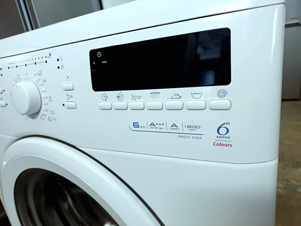 Pračka Whirlpool A+++ 6 kg 1000 ot./min. ZÁRUKA