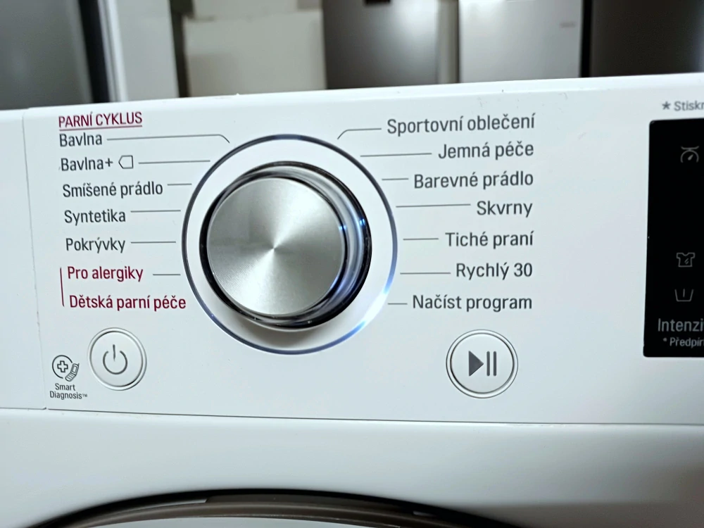 Pračka LG 8 kg A+++ 1400 ot./min. ZÁRUKA