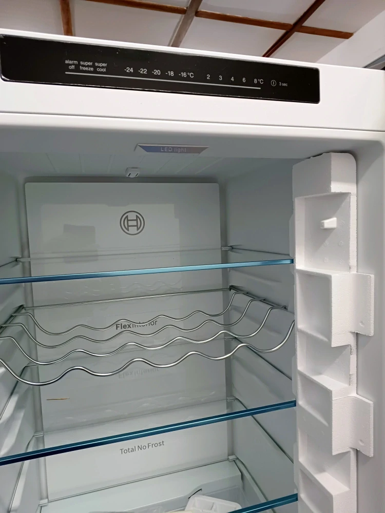 Lednice BOSCH 203 cm, ZÁRUKA NoFrost