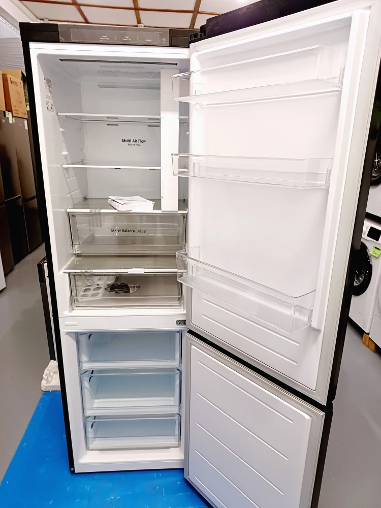 Lednice LG 186 cm, NoFrost ZÁRUKA GBV3100AEP