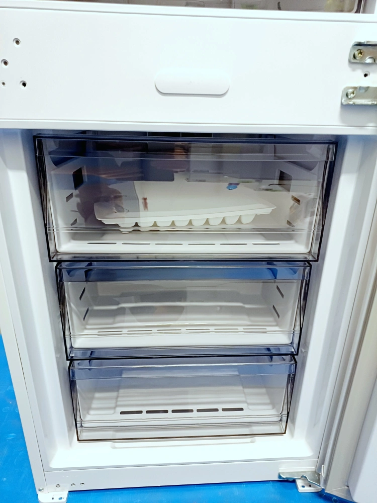 Vestavná lednice WHIRLPOOL 177 cm, NoFrost ZÁRUKA WHK2 5294 B6E