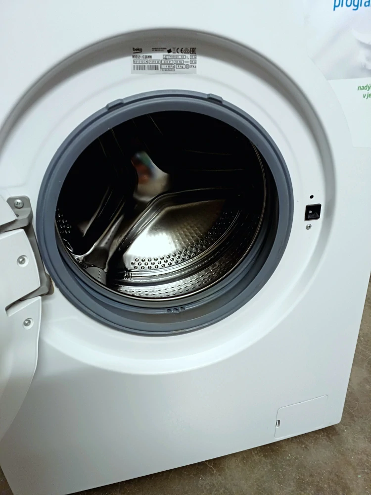 Pračka BEKO A+++6 kg WRE6512CSBWW 1200 ot/min