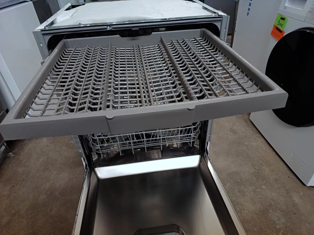 Vestavná myčka BEKO BDIN38550C ZÁRUKA