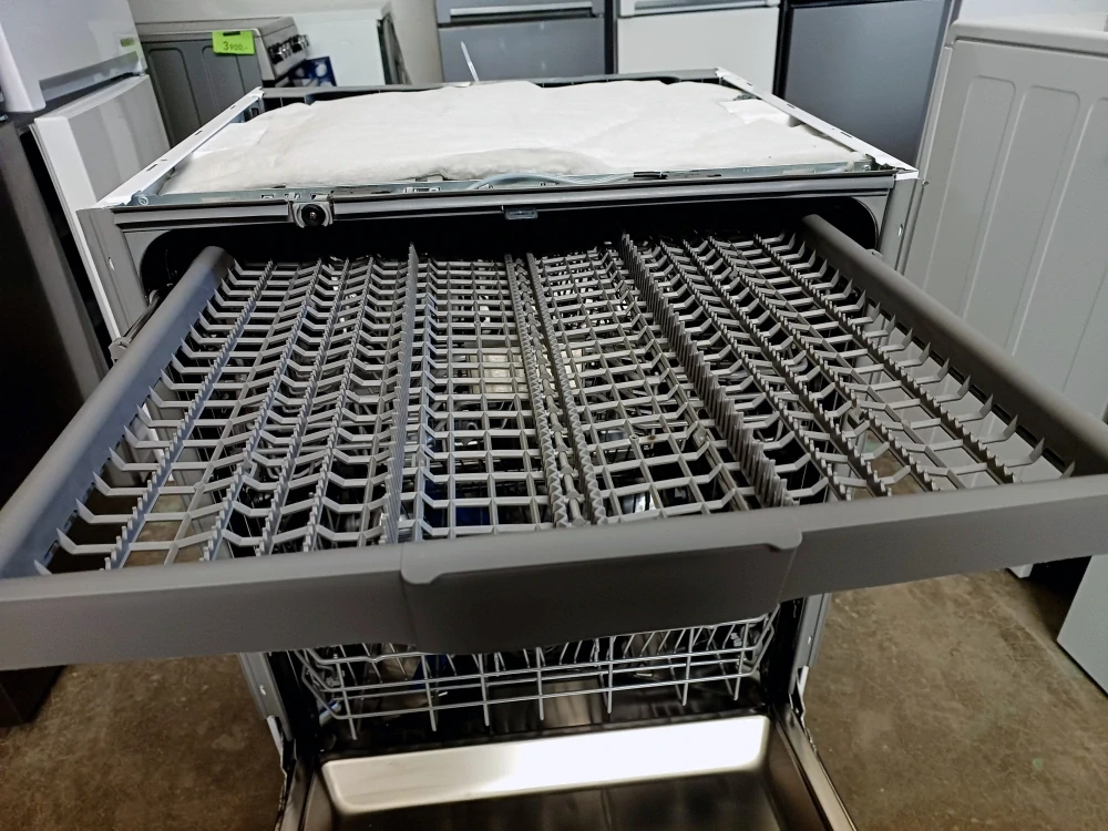 Vestavná myčka Beko 60 cm , ZÁRUKA BDIN38645D