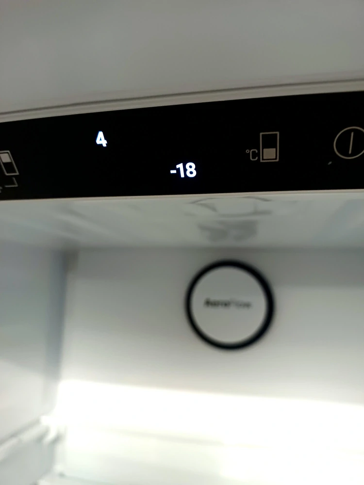Lednice Beko 186 cm, NeoFrost, ZÁRUKA B5RCNA366HW1