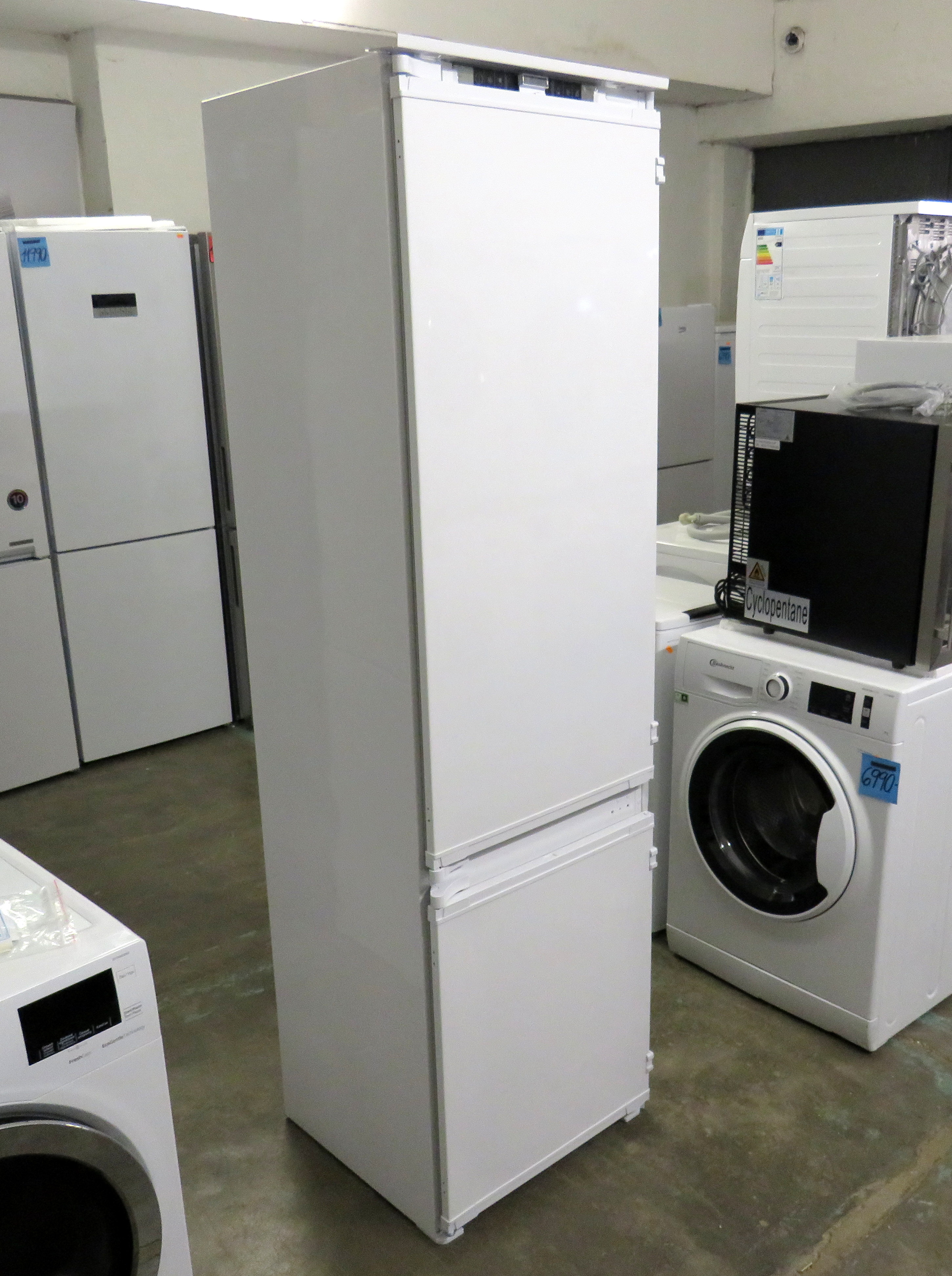 Vestavná lednice Beko, výška 193 cm  BCNA306E4SN ZÁRUKA 