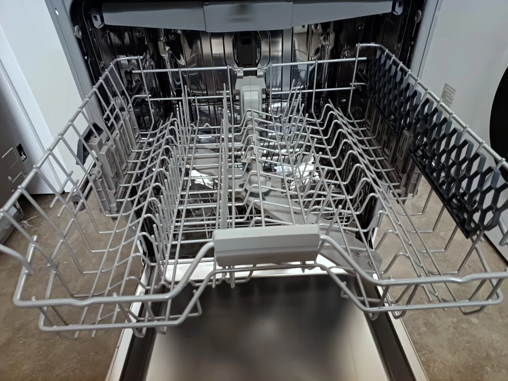 Vestavná myčka BEKO BDIN38550C ZÁRUKA