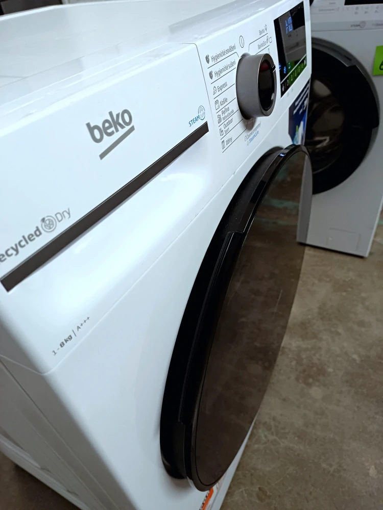Sušička BEKO A+++ 8 kg, BM3T4824WC ZÁRUKA