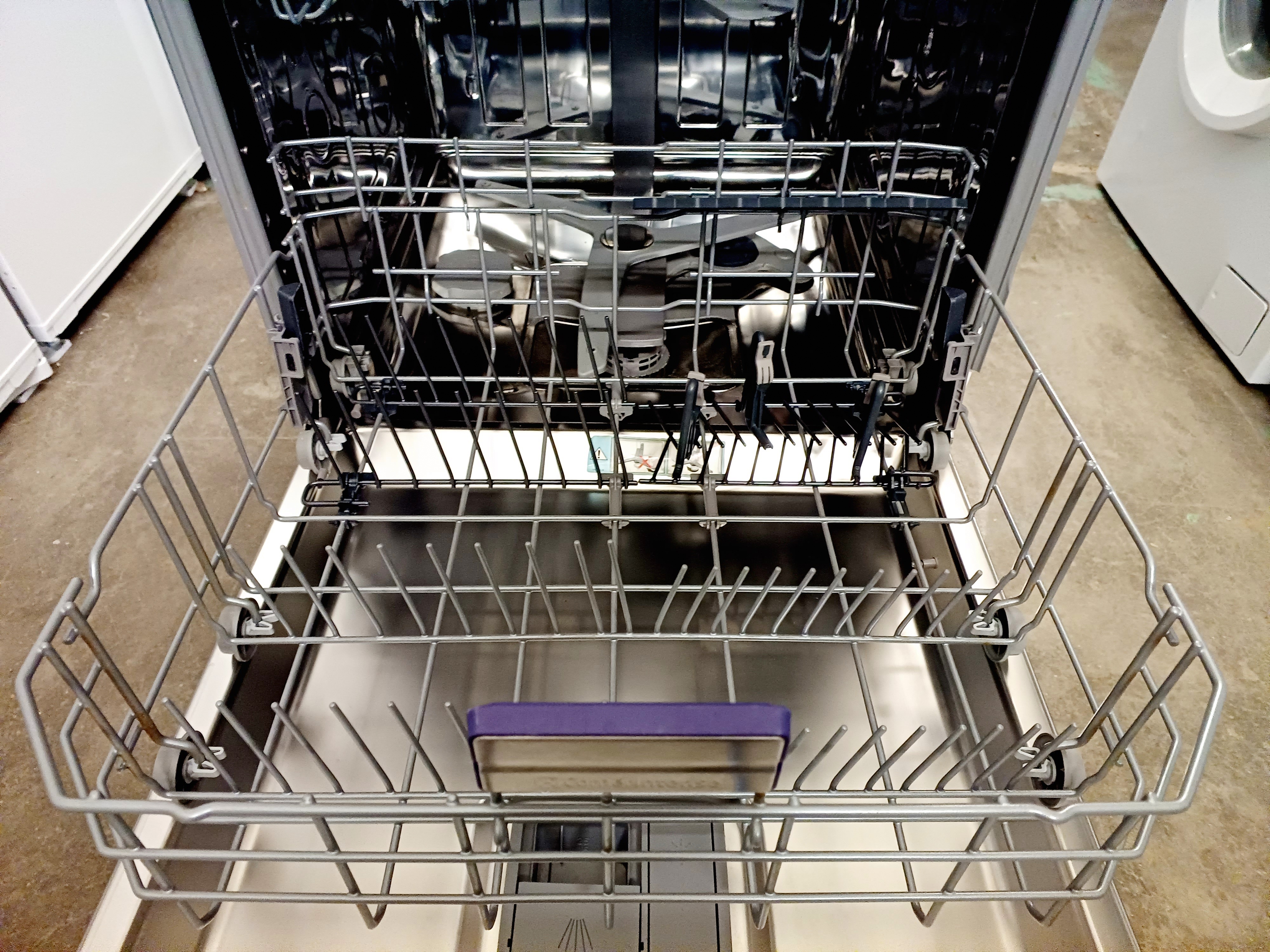 Vestavná myčka Beko, šířka 60 cm, ZÁRUKA 