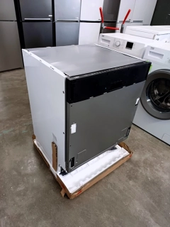Vestavná myčka Beko 60 cm , ZÁRUKA BDIN38646D  Běžné ceny ..... 14.000 Kč